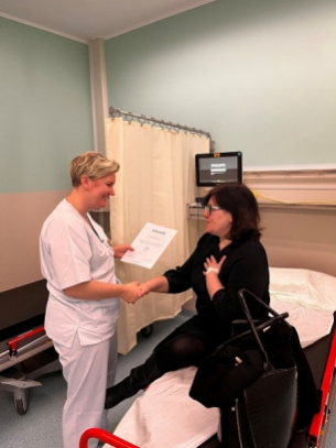 Übergabe Urkunde Übergabe Urkunde